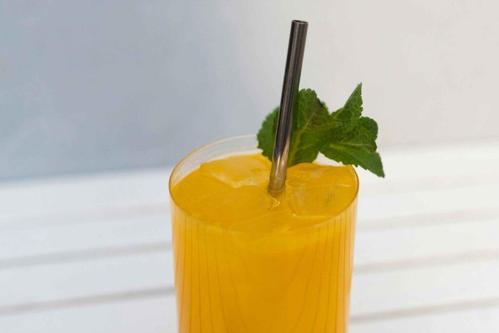 Mango Mojito serves in a glass