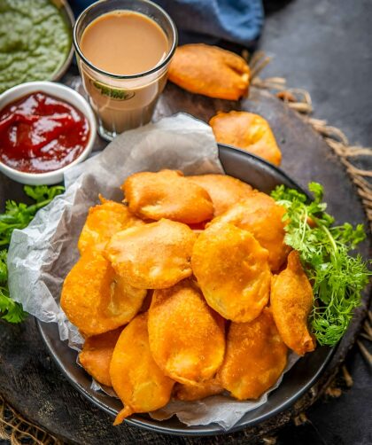 Bihari Tarua served with a cup of chai