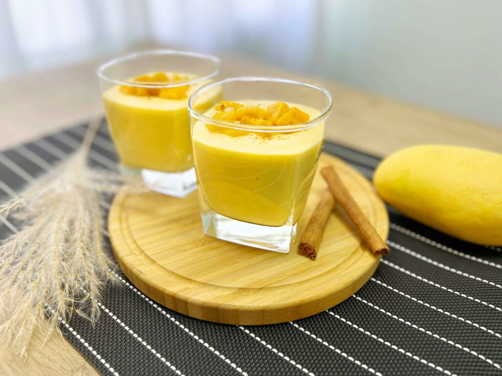 Mango Pudding served in two glasses